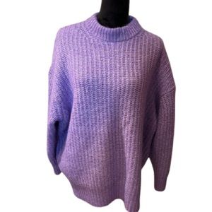 Zara wood and alpaca knit blend purple sweater. Round neck. Size XL.